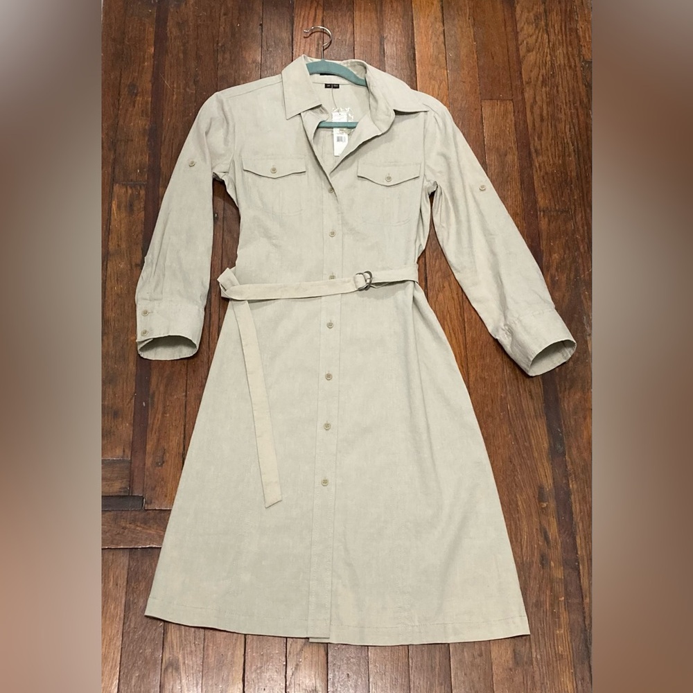 NWT Theory Saige Shirt Dress in Barley Color